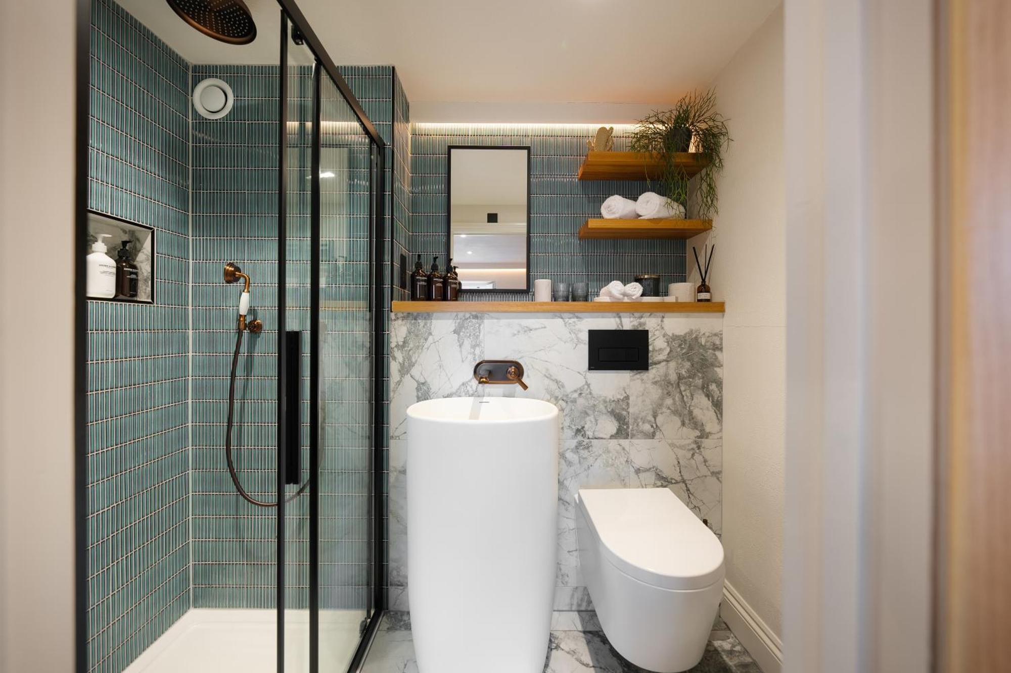 Hive Townhouse 호텔 애버라에론 외부 사진