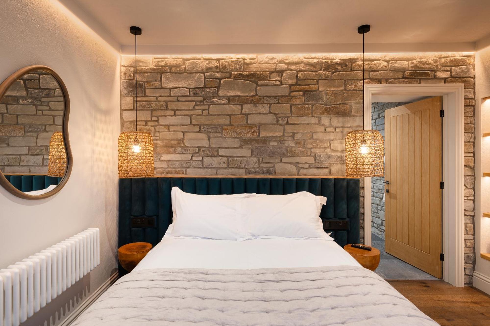 Hive Townhouse 호텔 애버라에론 외부 사진