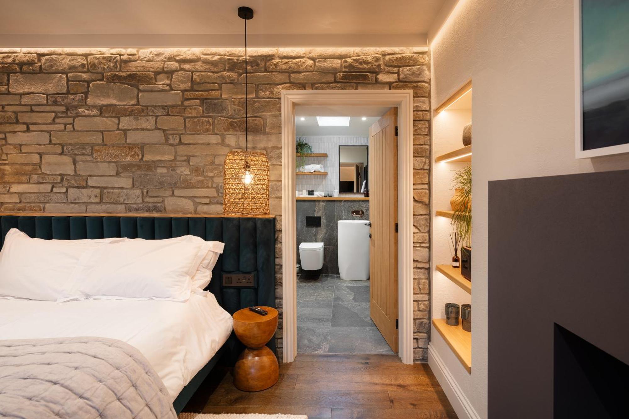 Hive Townhouse 호텔 애버라에론 외부 사진